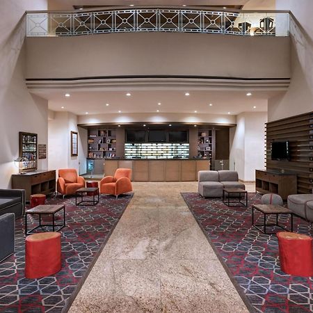 Four Points By Sheraton Galerias Monterrey Exterior photo The lobby of the hotel