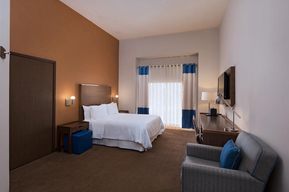 Four Points By Sheraton Galerias Monterrey Exterior photo A typical hotel room