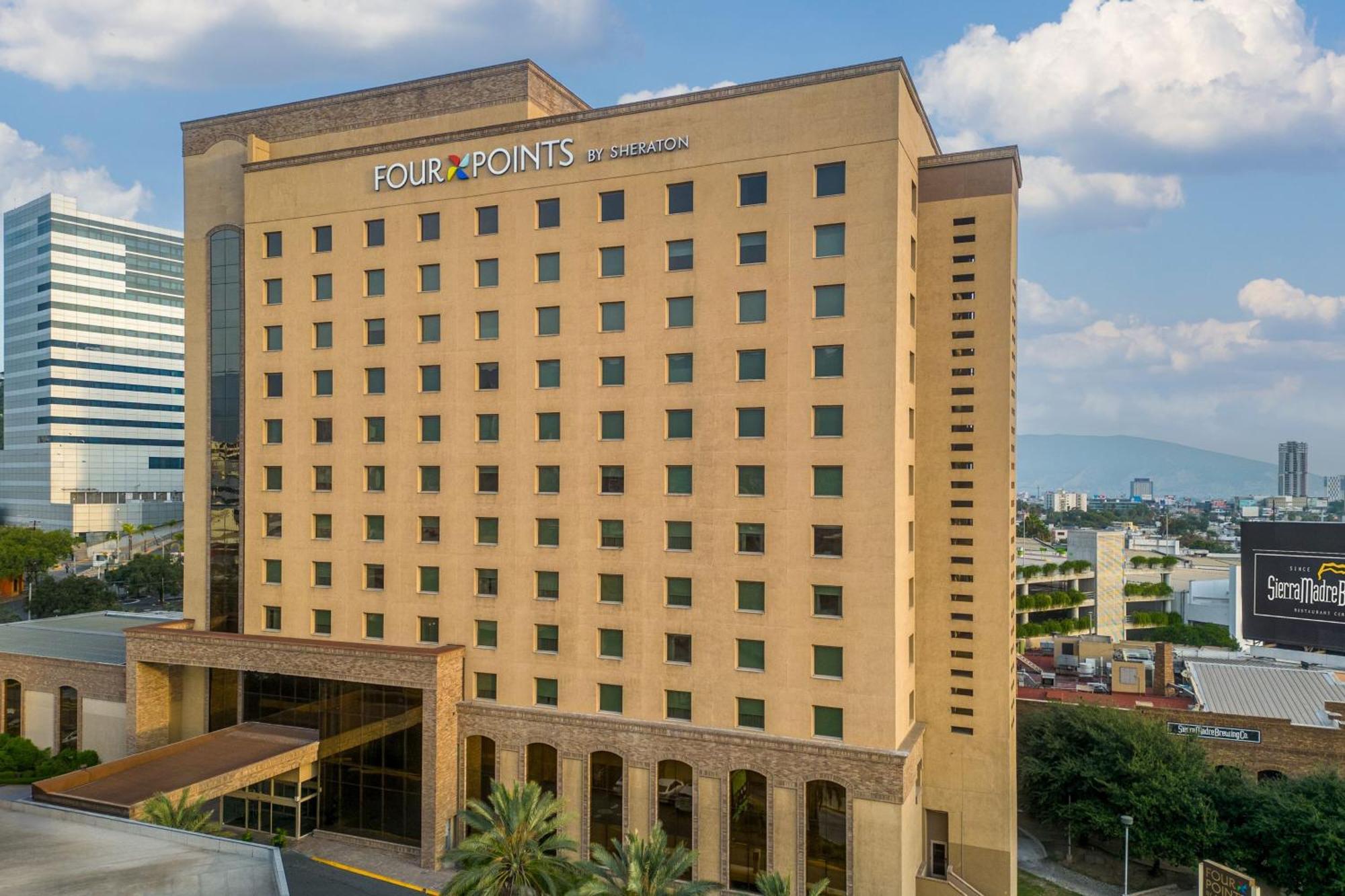 Four Points By Sheraton Galerias Monterrey Exterior photo Four Points Sheraton San José